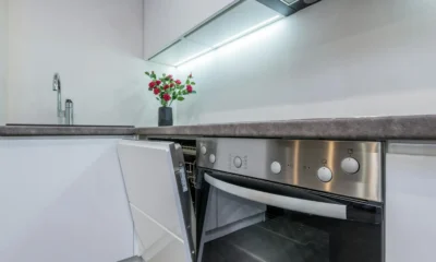 lavavajillas Bosch no seca con la puerta abierta al final del ciclo
