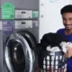 Cliente comparando lavadoras frontales en una tienda de electrodomésticos, imagen para el artículo Qué marca de lavadora es mejor en 2026: guía real