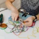 Técnico reparando la placa de control de Thermomix para explicar el error 31 Thermomix